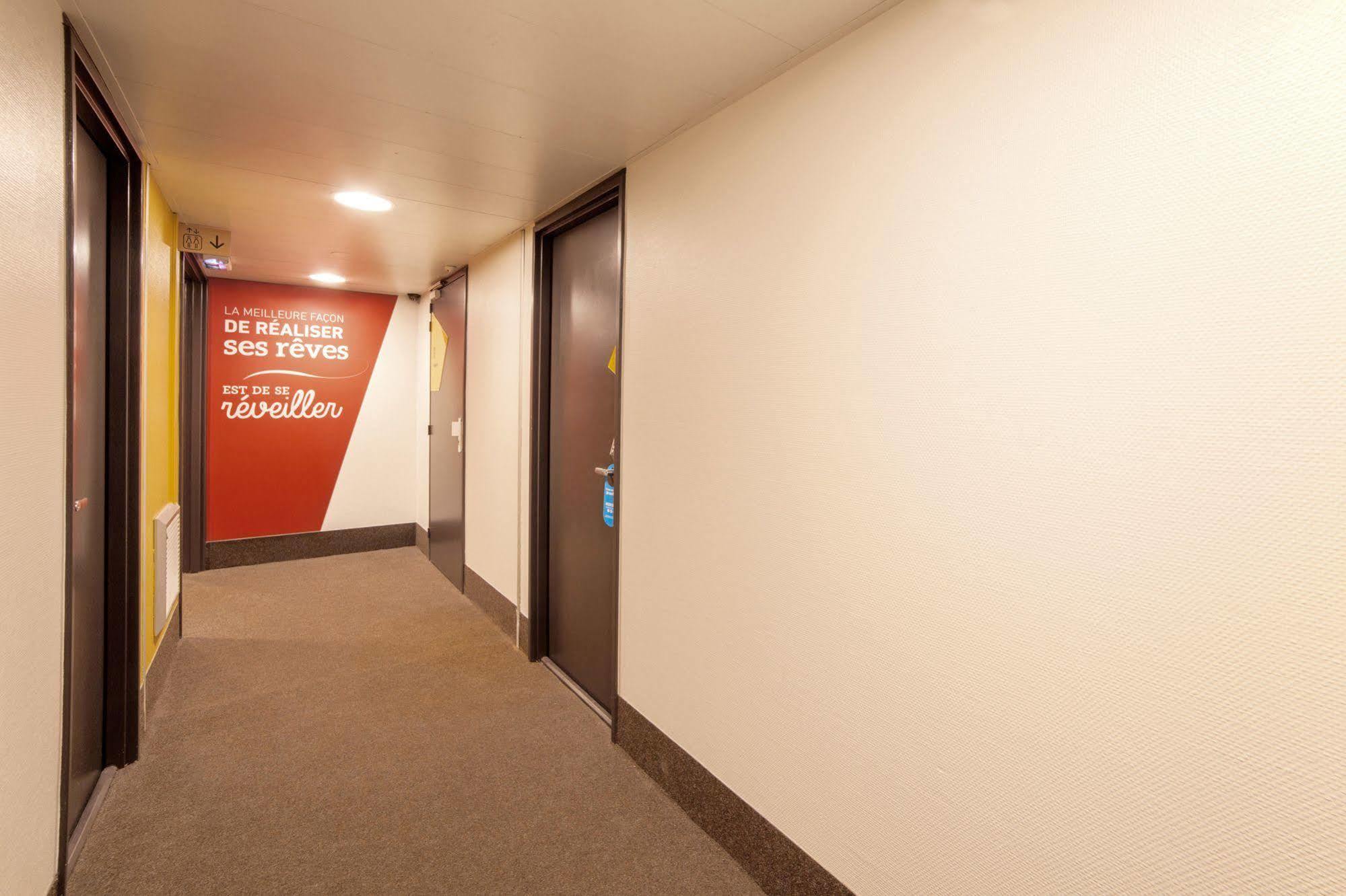 B&B Hotel Angers 2 Universite Beaucouze Luaran gambar